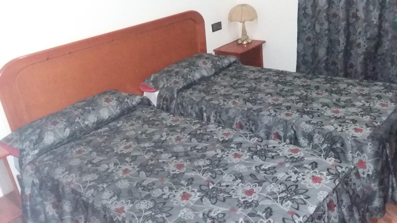 Motel Paris Dakar Selouane Экстерьер фото