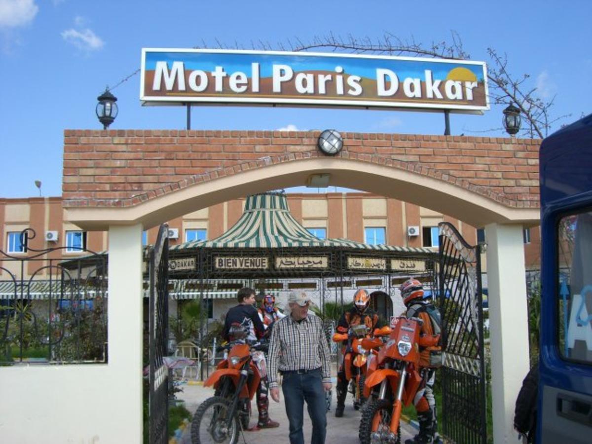 Motel Paris Dakar Selouane Экстерьер фото