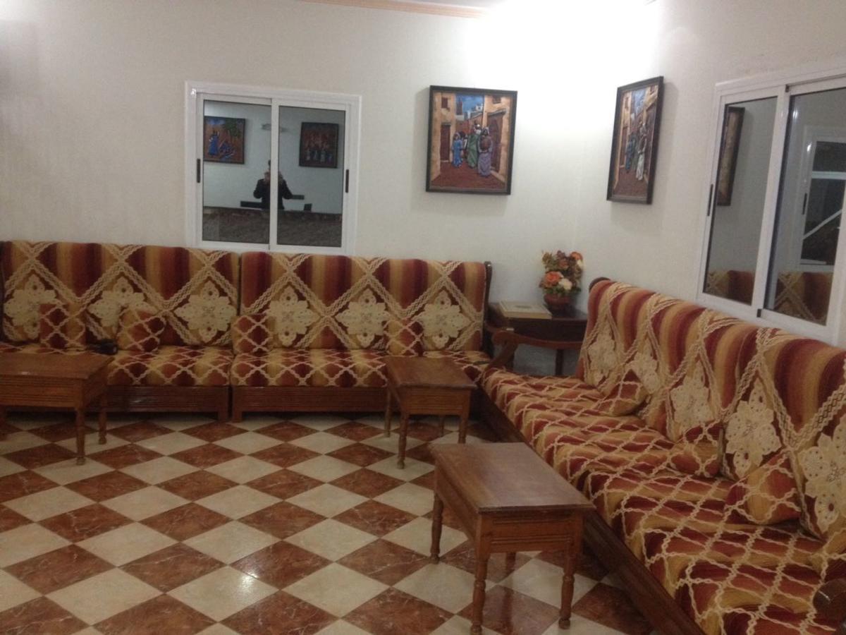Motel Paris Dakar Selouane Экстерьер фото