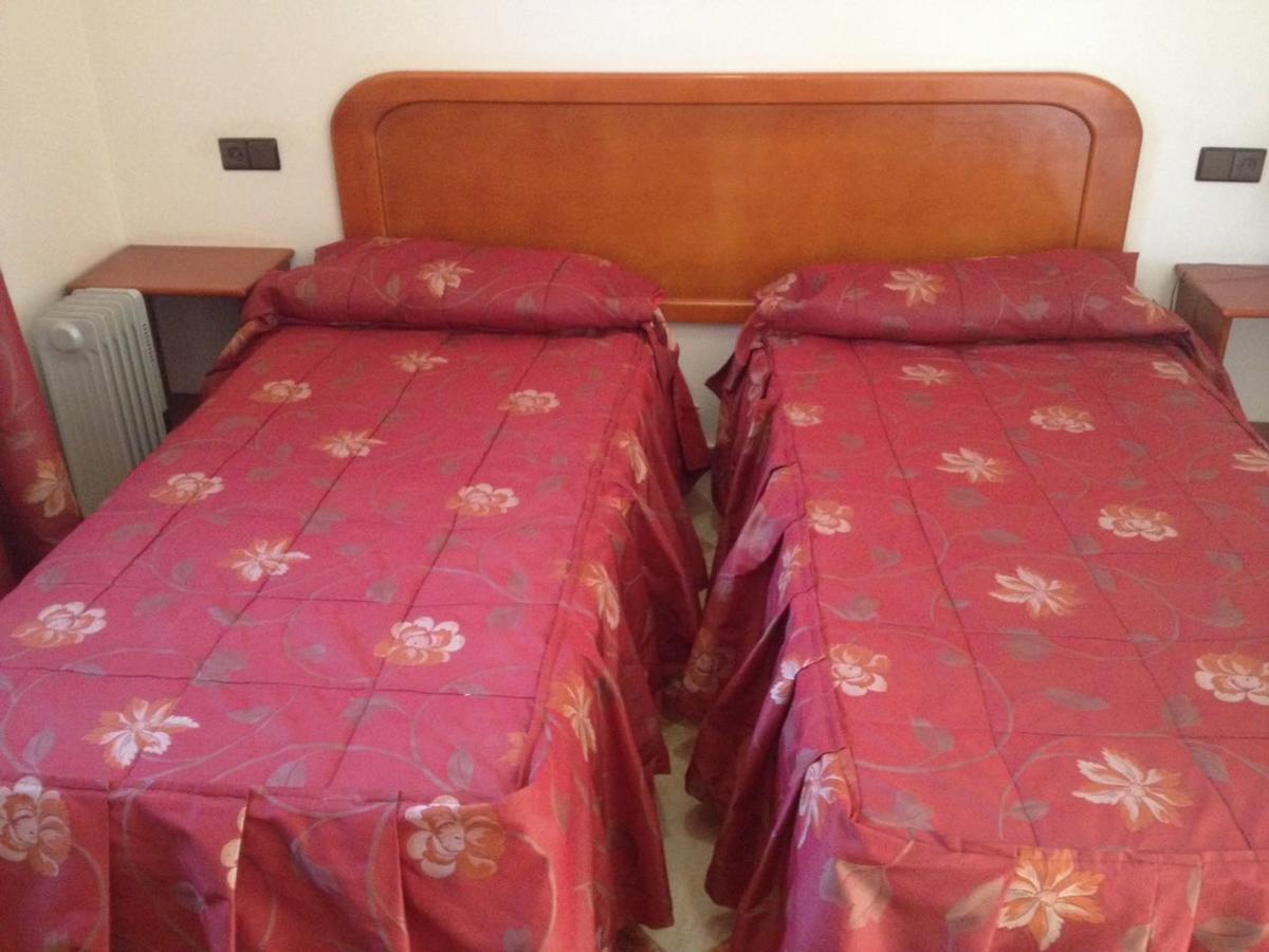 Motel Paris Dakar Selouane Экстерьер фото