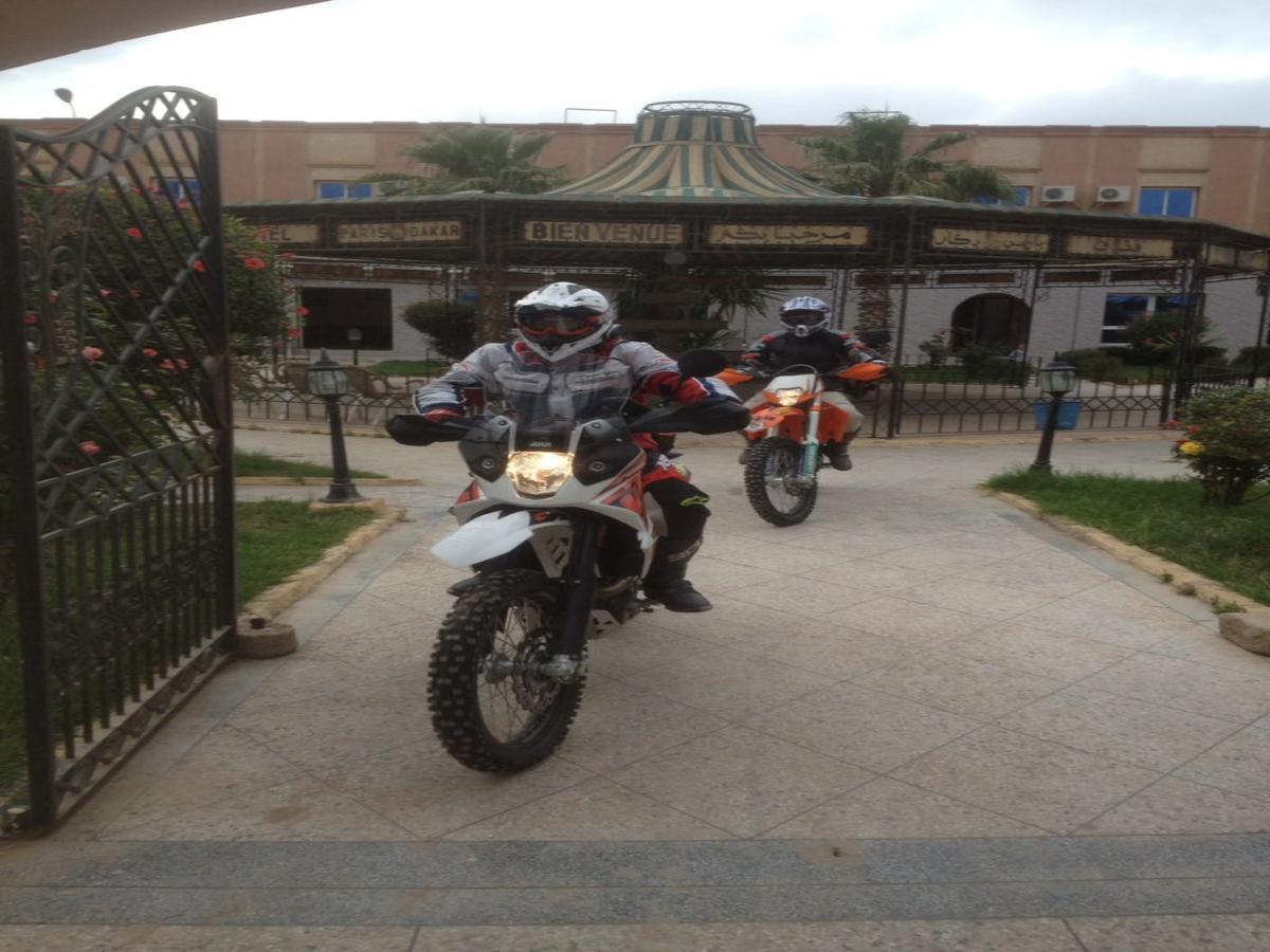 Motel Paris Dakar Selouane Экстерьер фото