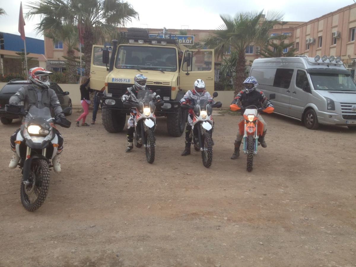 Motel Paris Dakar Selouane Экстерьер фото